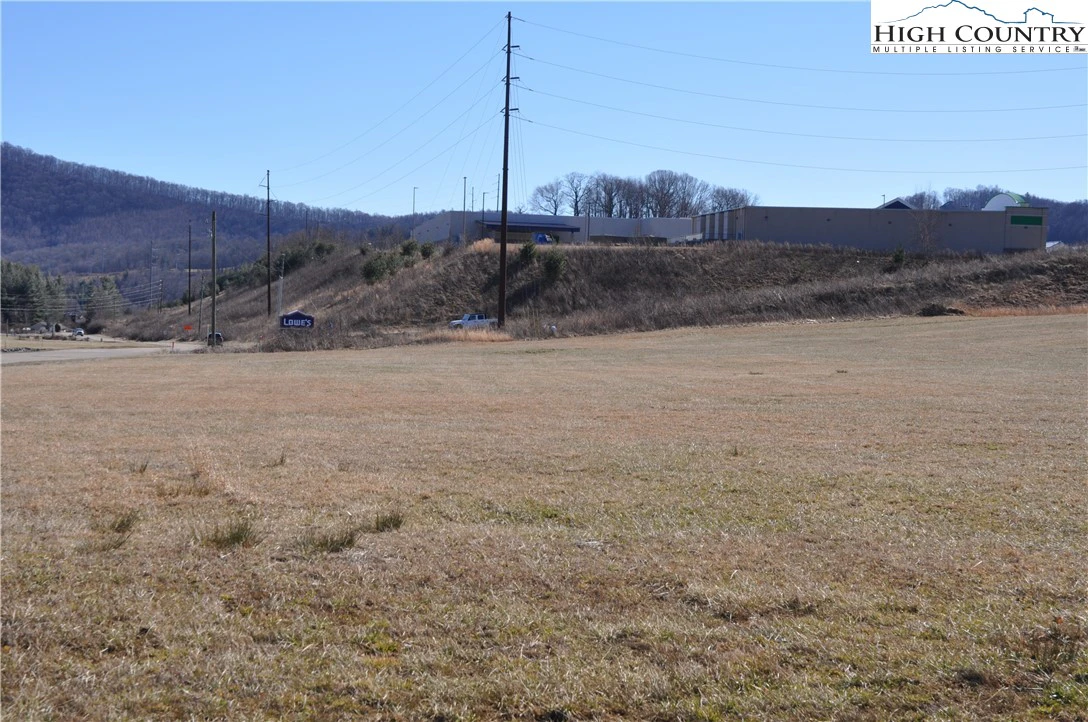 Image number 8 for the current listing