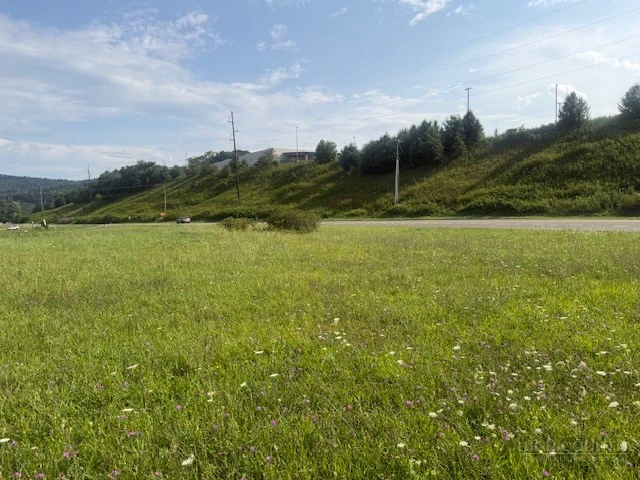 Image number 5 for the current listing