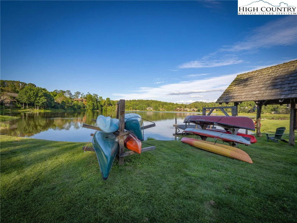 Image number 7 for the current listing