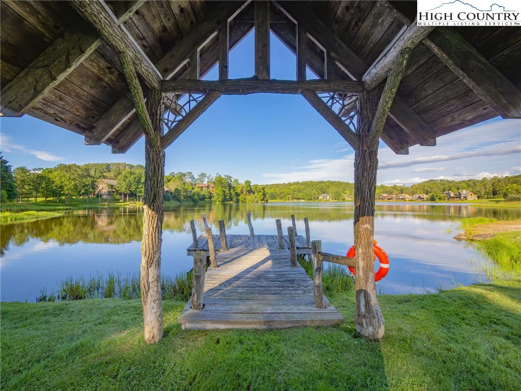 Image number 6 for the current listing