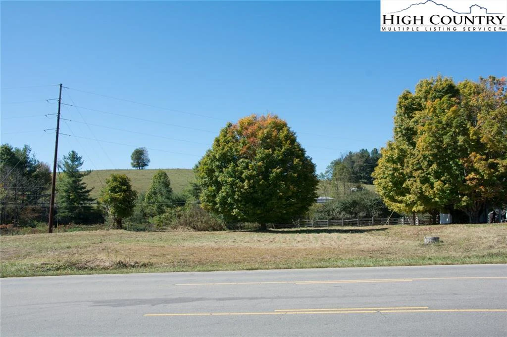 Image number 1 for the current listing