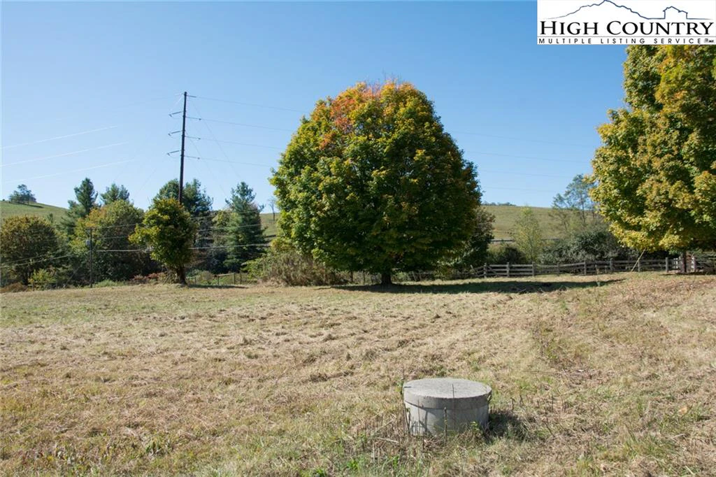 Image number 7 for the current listing