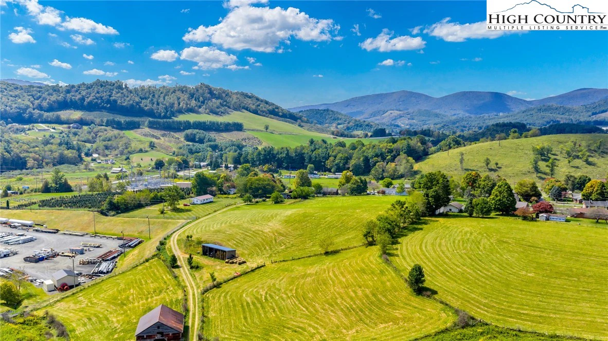 Image number 4 for the current listing