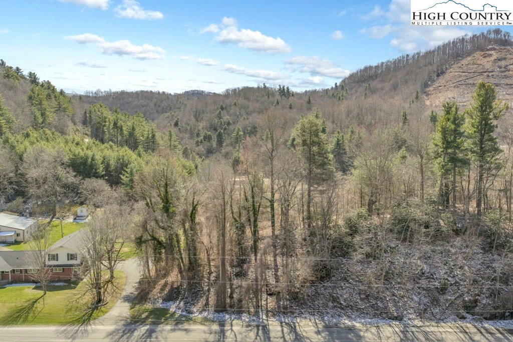 Image number 4 for the current listing