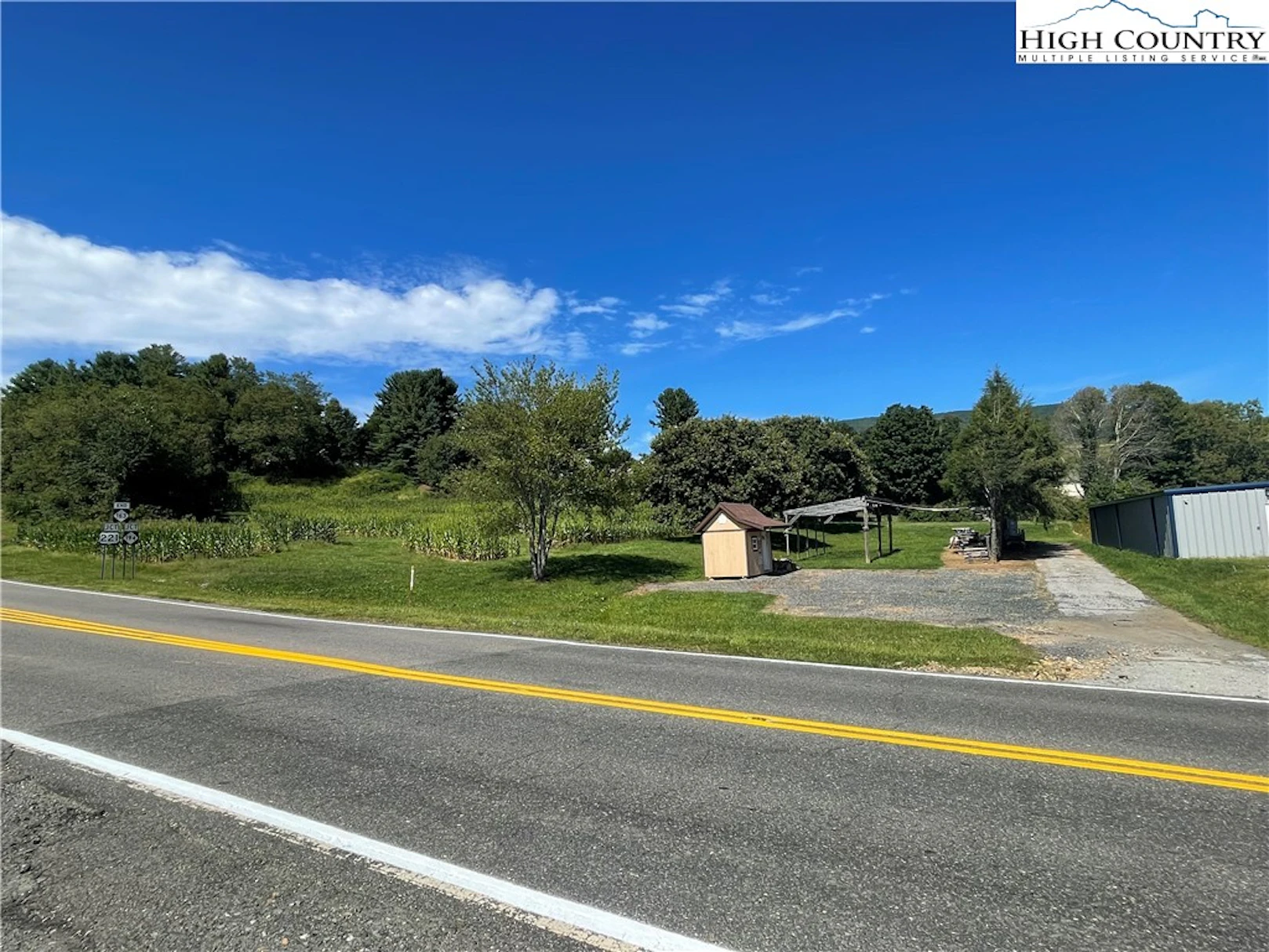 Image number 1 for the current listing