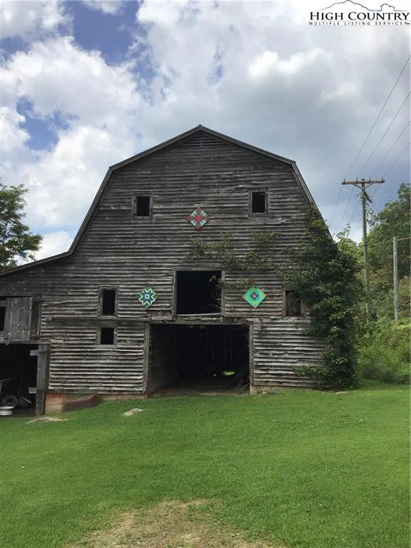 Image number 1 for the current listing
