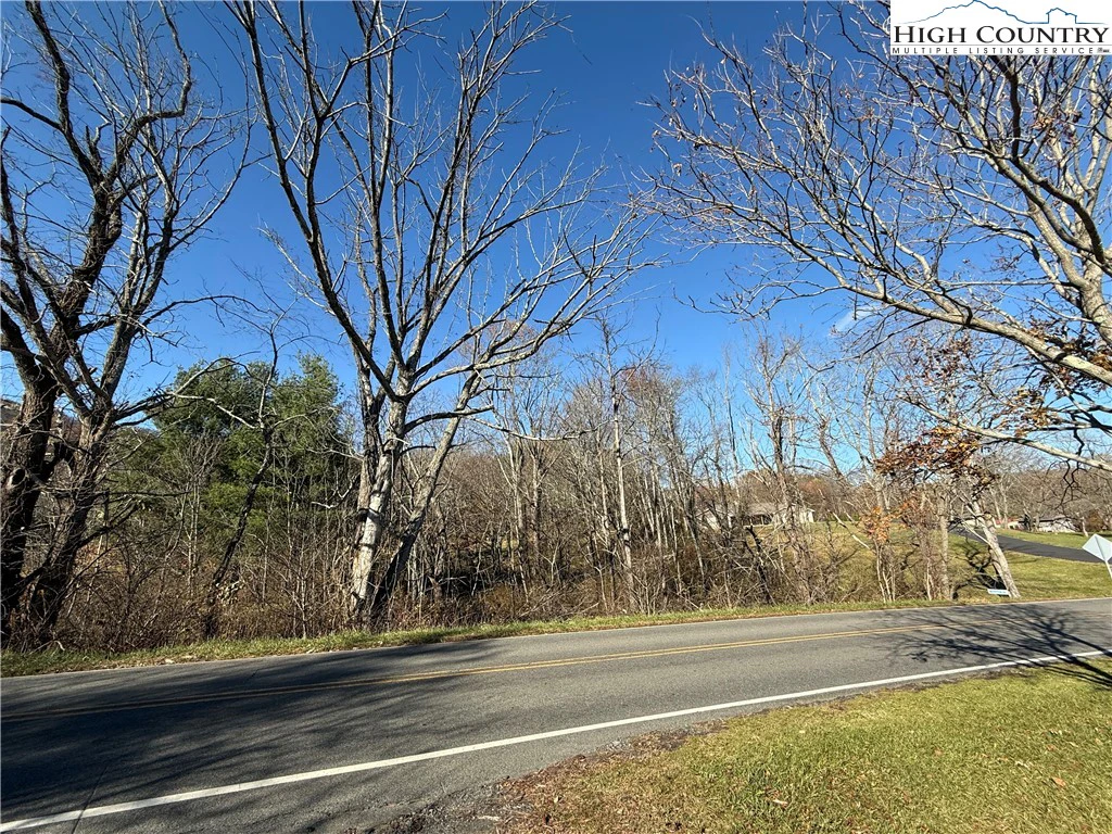 Image number 5 for the current listing