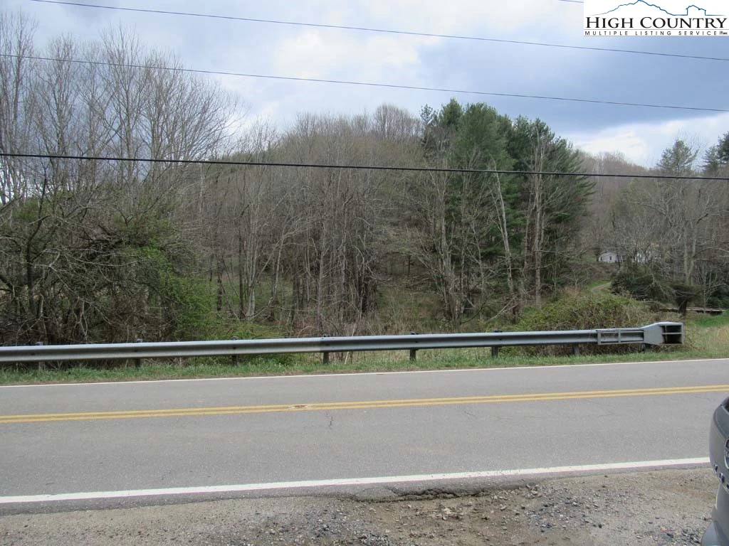 Image number 6 for the current listing