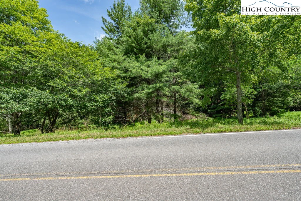 Image number 7 for the current listing