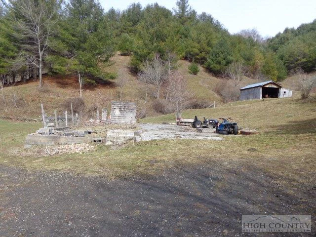 Image number 9 for the current listing