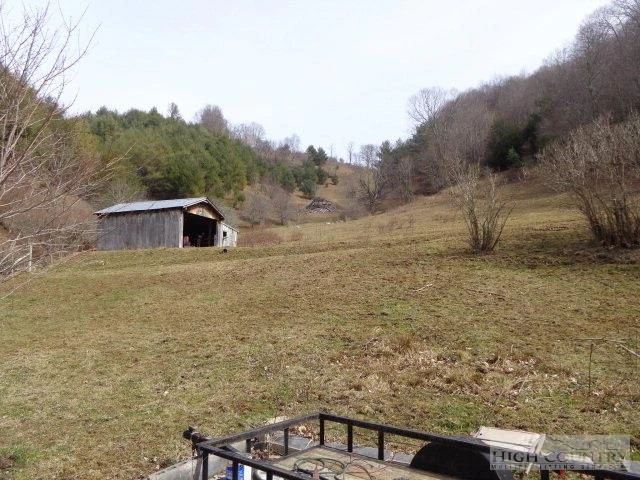 Image number 8 for the current listing