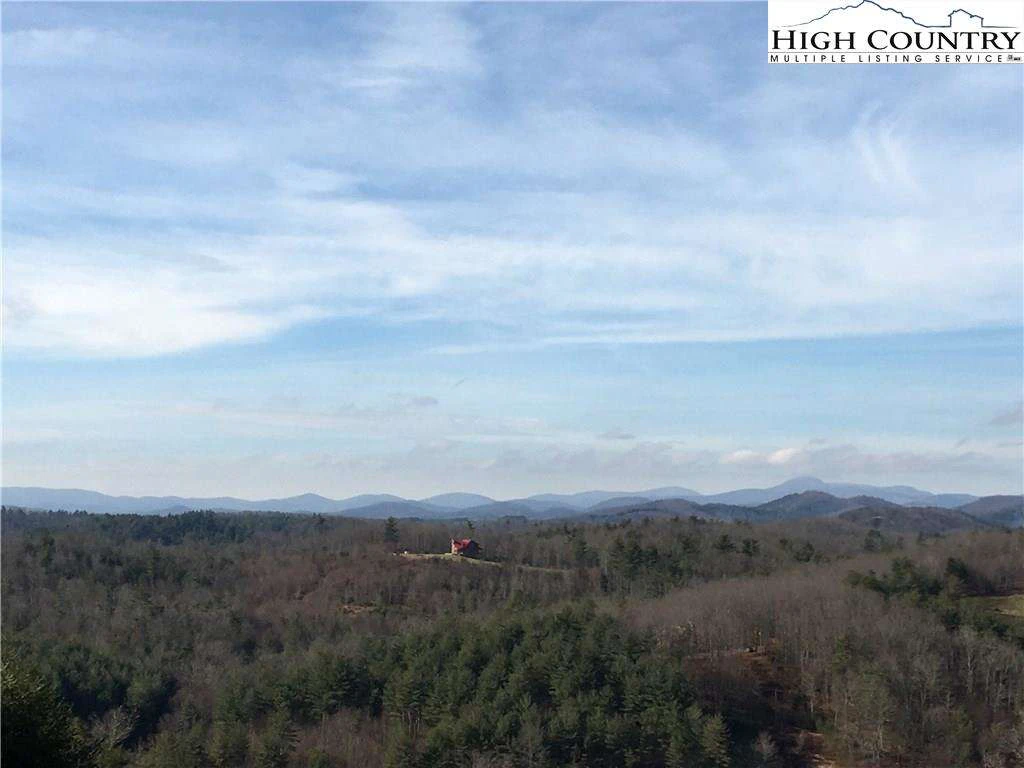 Image number 3 for the current listing