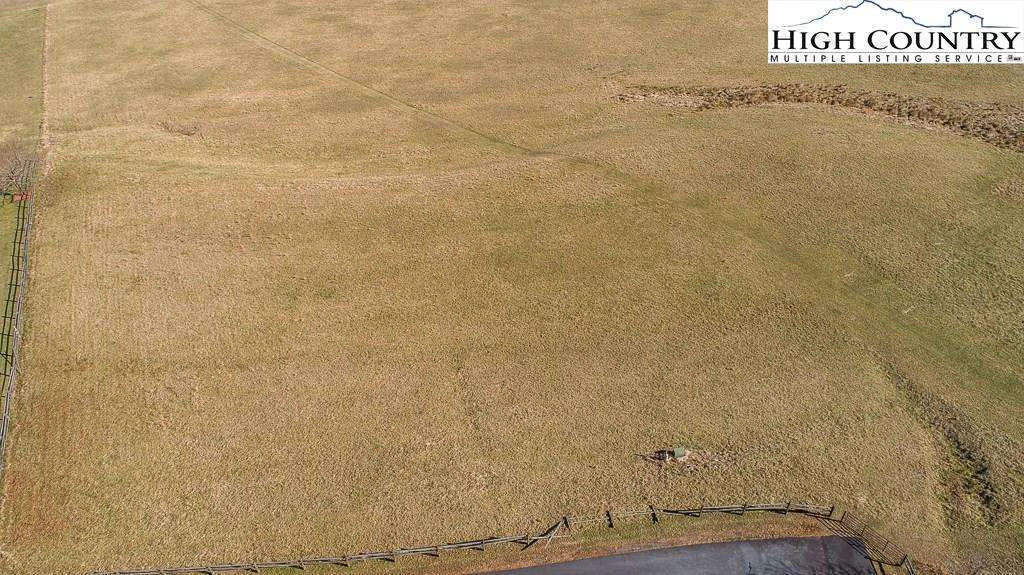 Image number 3 for the current listing