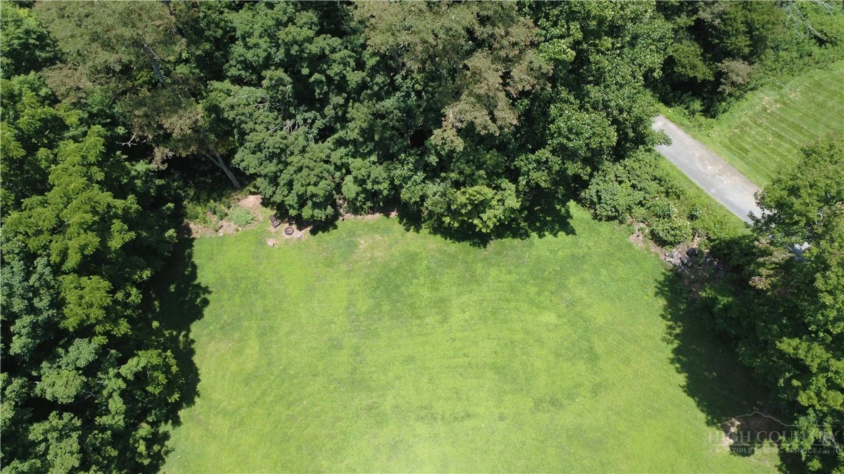 Image number 3 for the current listing