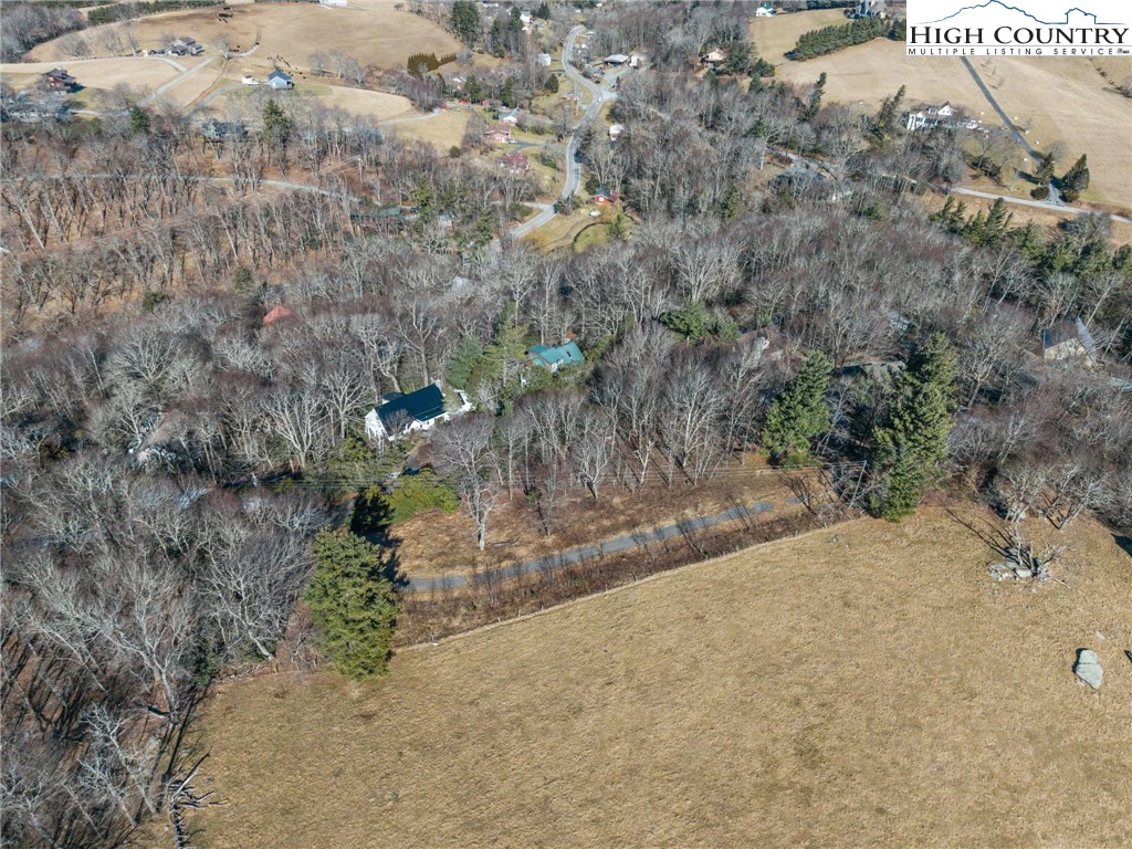 Image number 21 for the current listing