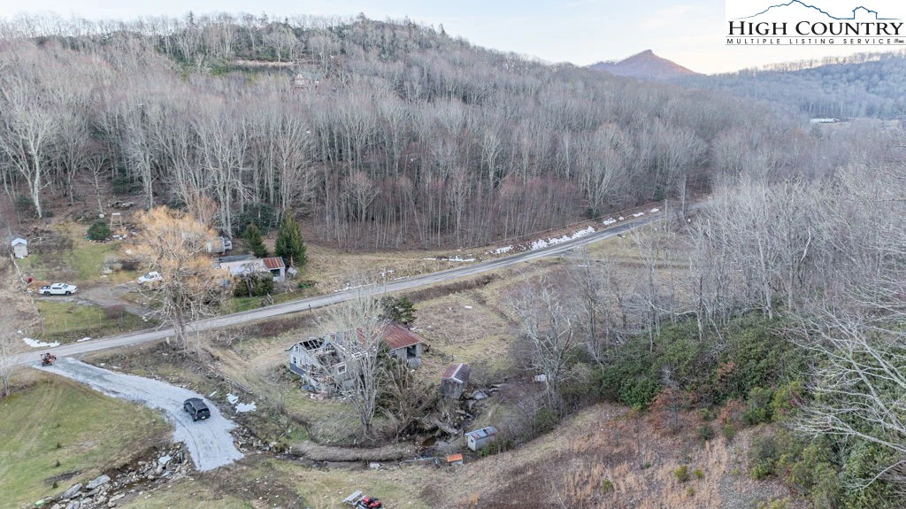 Image number 2 for the current listing