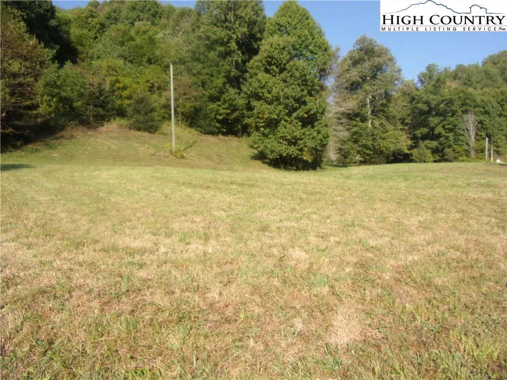 Image number 18 for the current listing