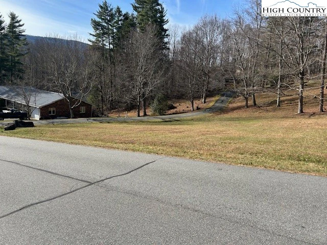 Image number 6 for the current listing
