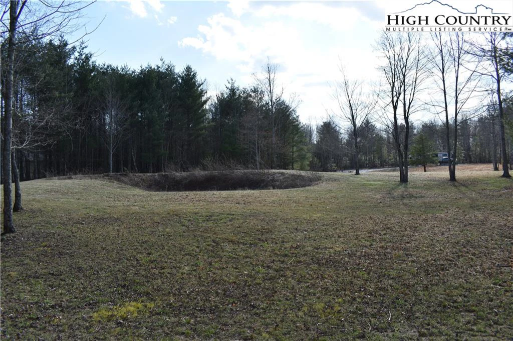 Image number 9 for the current listing
