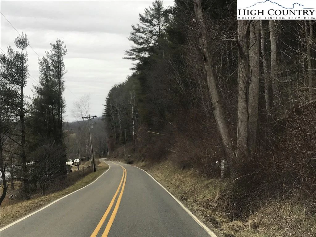 Image number 4 for the current listing