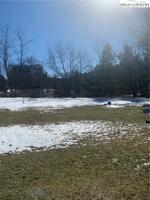 Image number 1 for the current listing