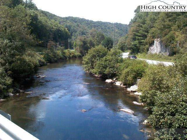 Image number 1 for the current listing