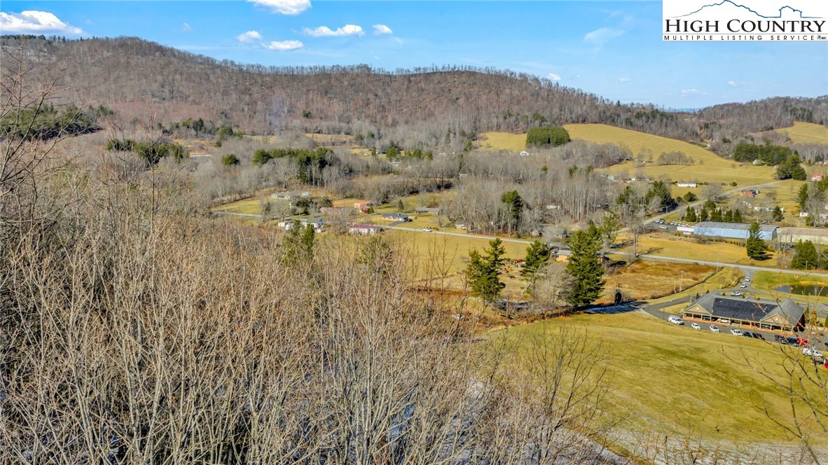 Image number 10 for the current listing