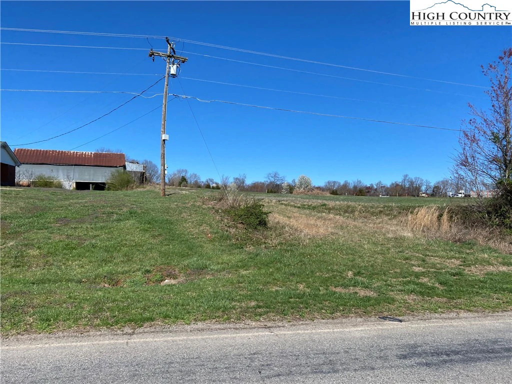 Image number 3 for the current listing