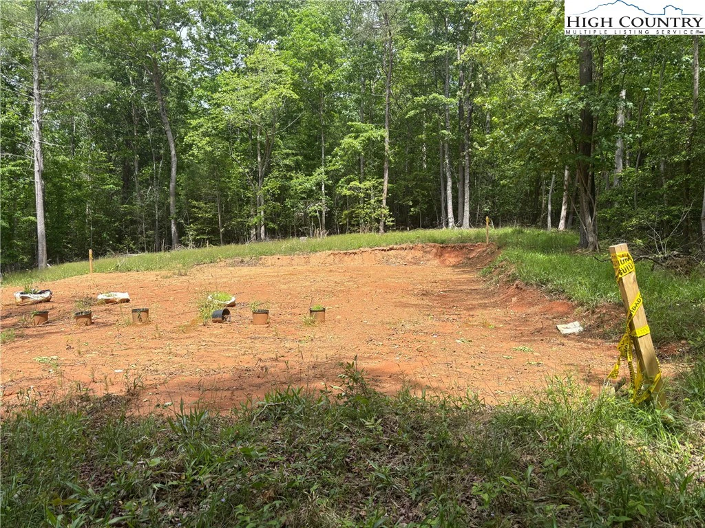 Image number 9 for the current listing