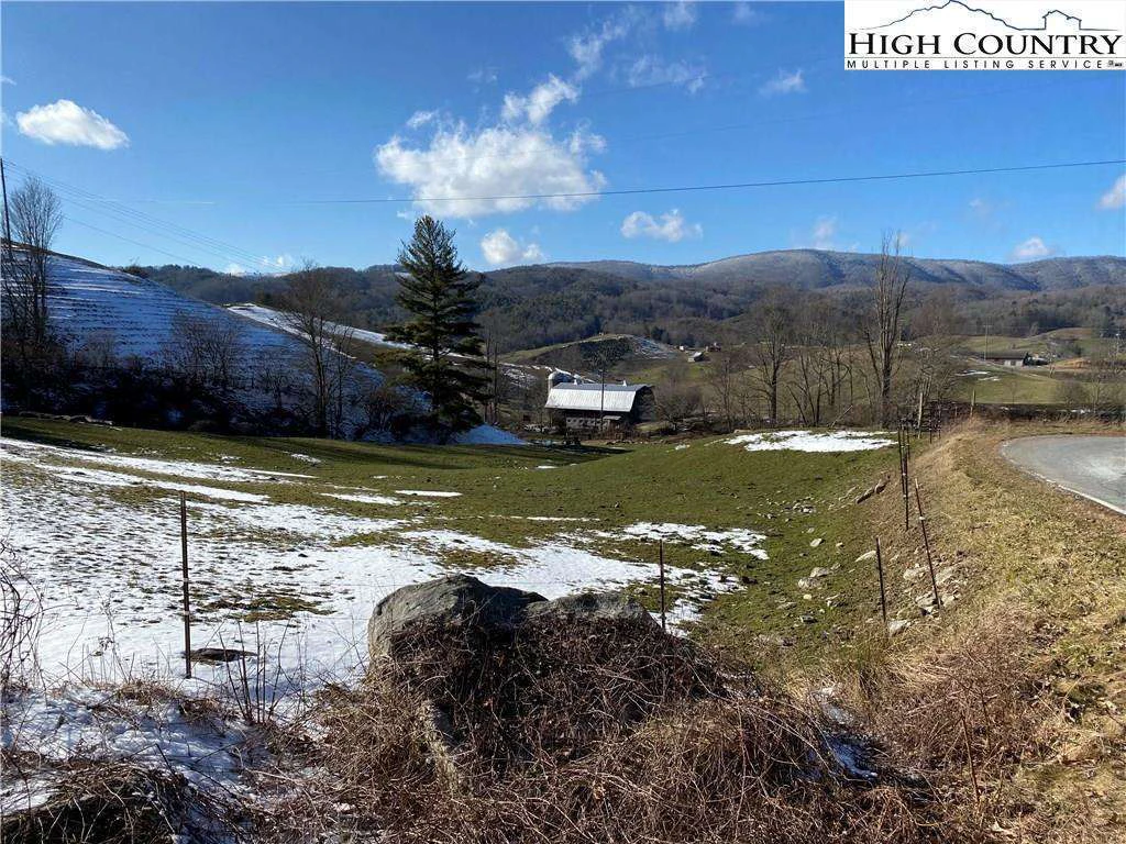 Image number 16 for the current listing