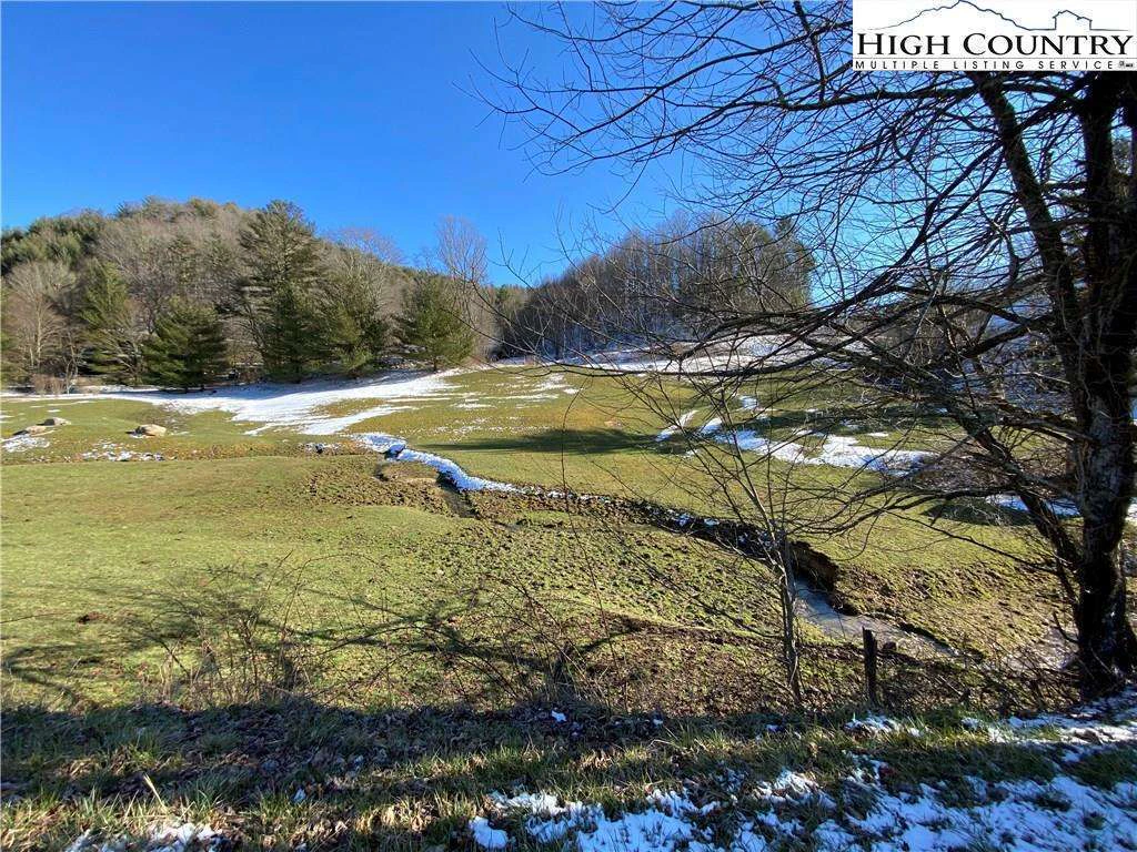 Image number 3 for the current listing