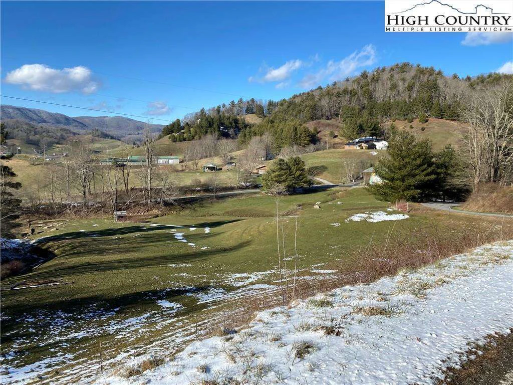 Image number 18 for the current listing
