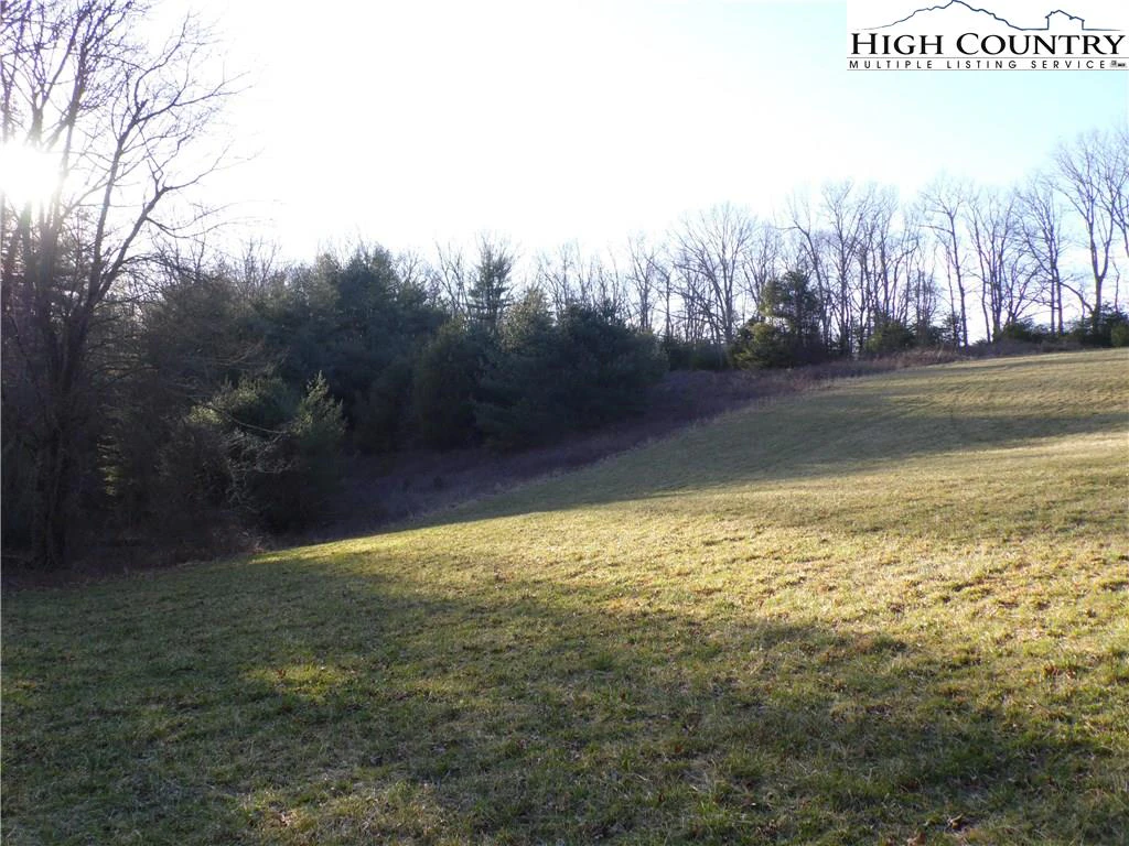 Image number 9 for the current listing