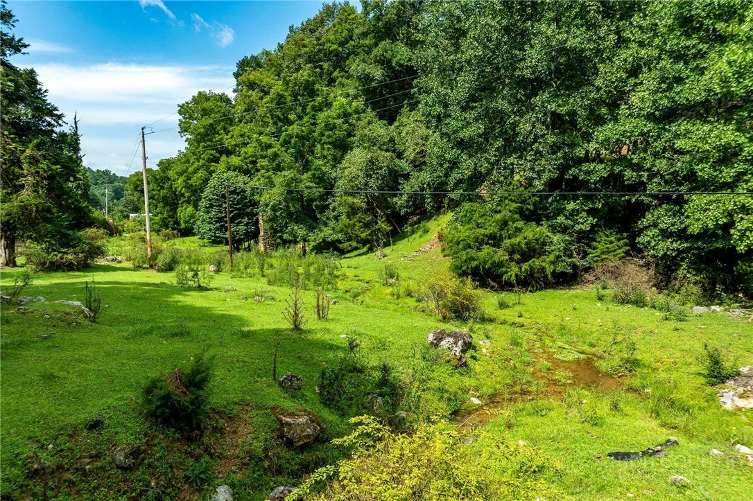 Image number 10 for the current listing
