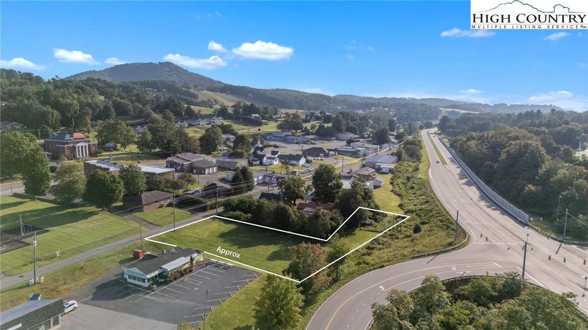 Image number 4 for the current listing