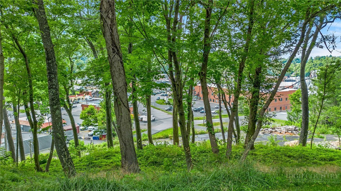 Image number 6 for the current listing