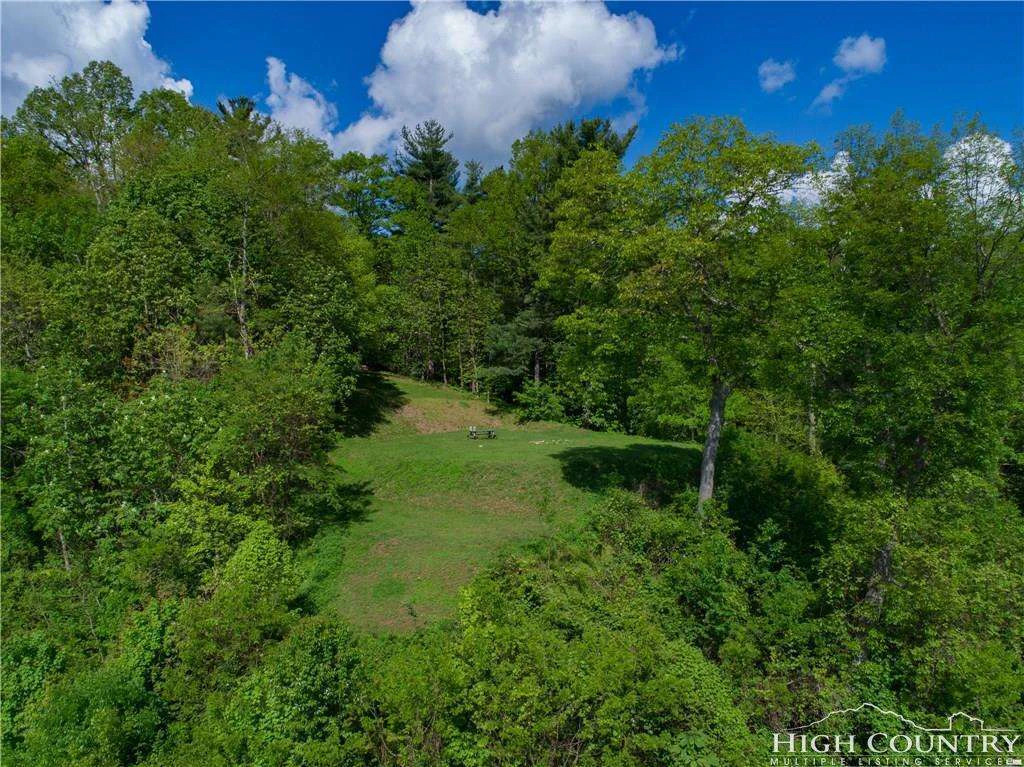 Image number 16 for the current listing