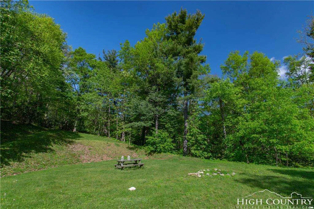 Image number 8 for the current listing