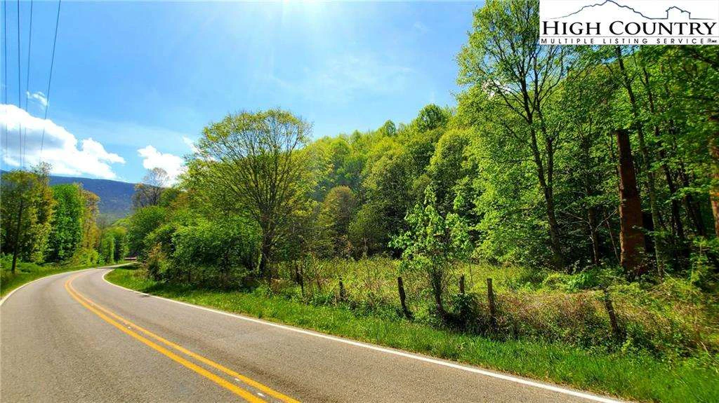 Image number 21 for the current listing