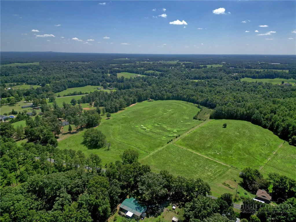 Image number 1 for the current listing