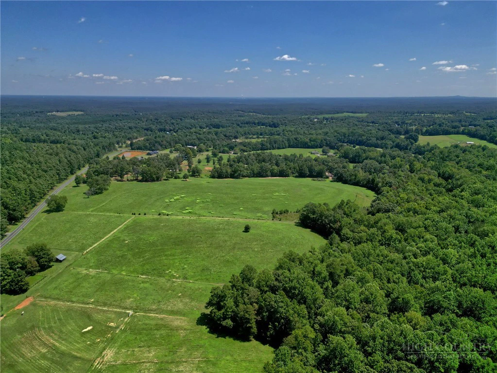 Image number 4 for the current listing