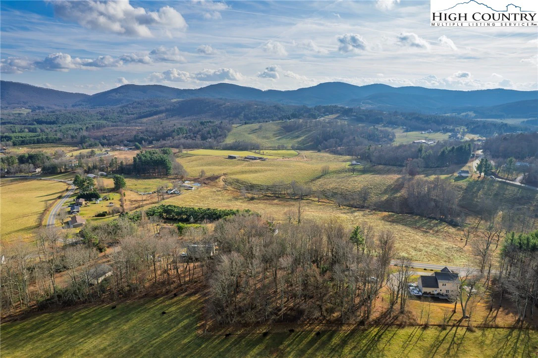 Image number 6 for the current listing
