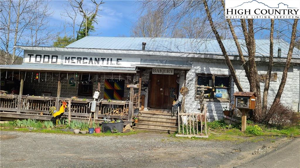 Image number 5 for the current listing