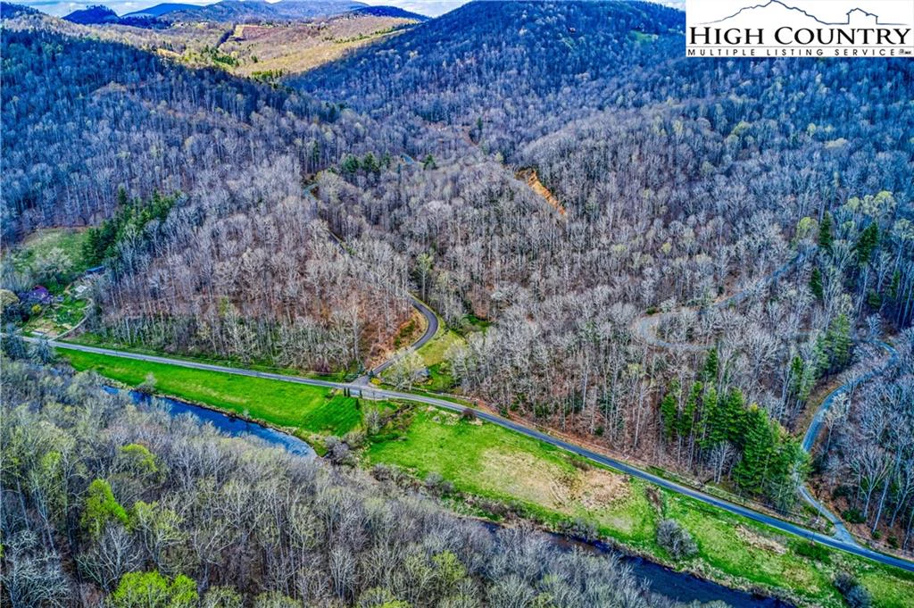 Image number 2 for the current listing