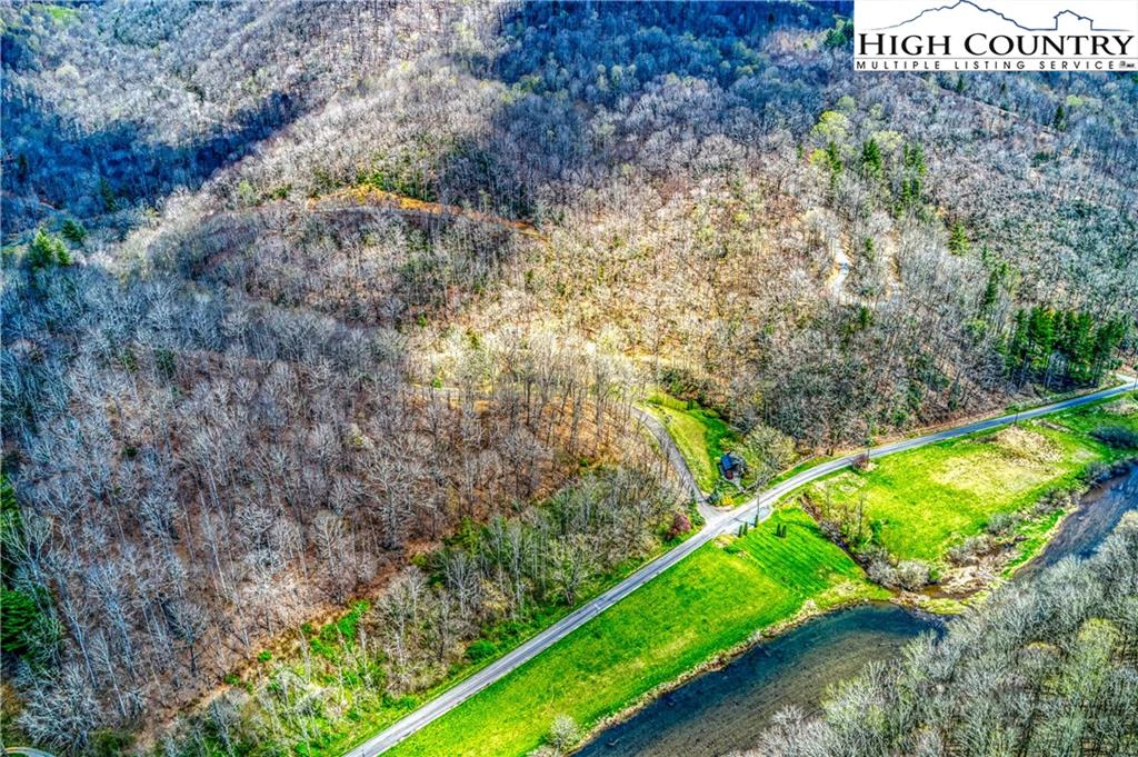 Image number 11 for the current listing