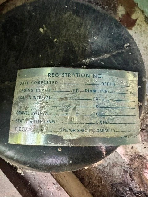 Image number 2 for the current listing