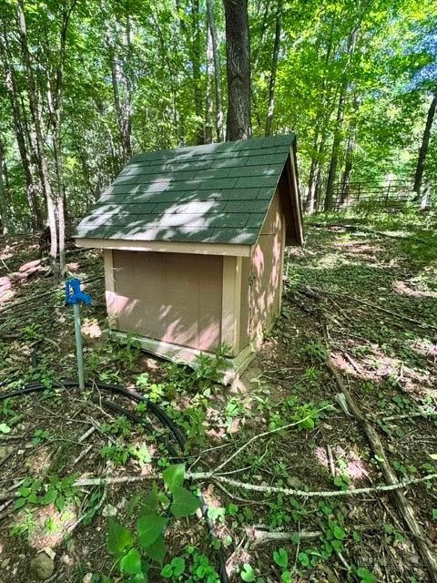 Image number 1 for the current listing