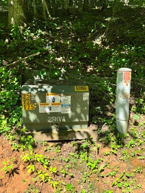 Image number 13 for the current listing