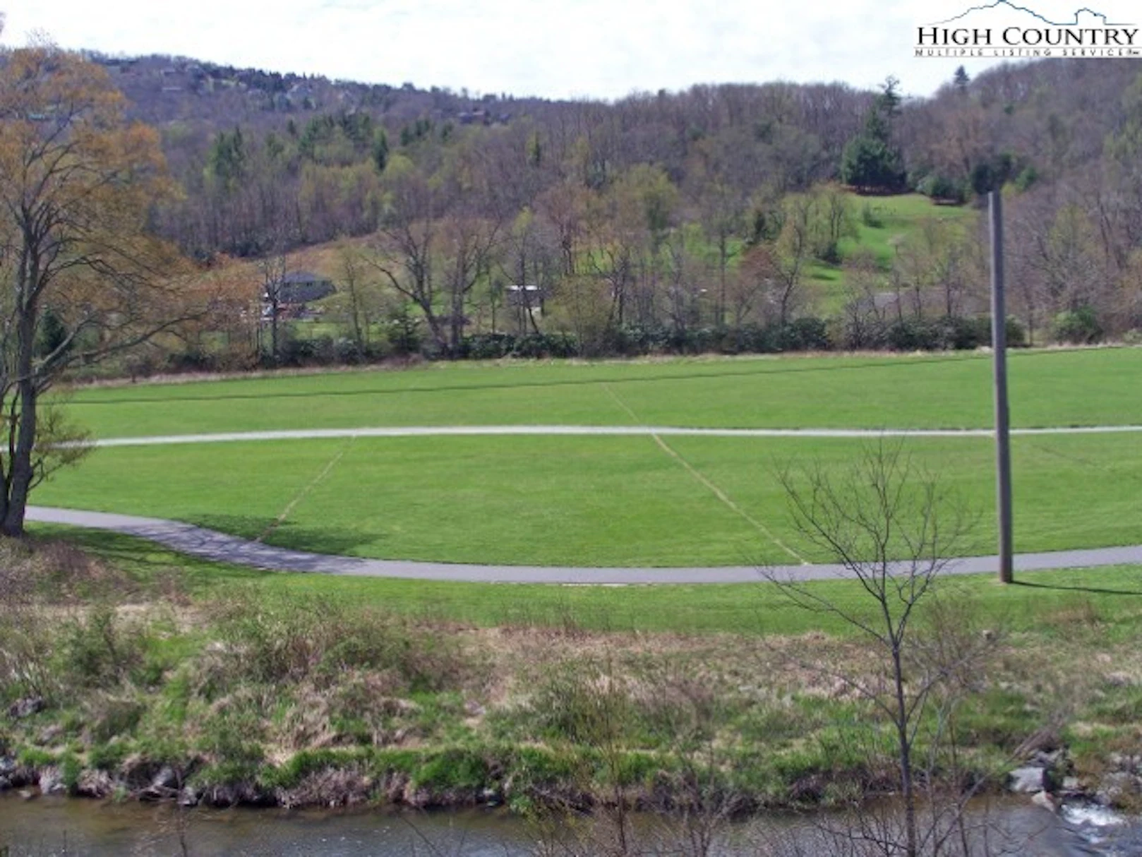 Image number 3 for the current listing