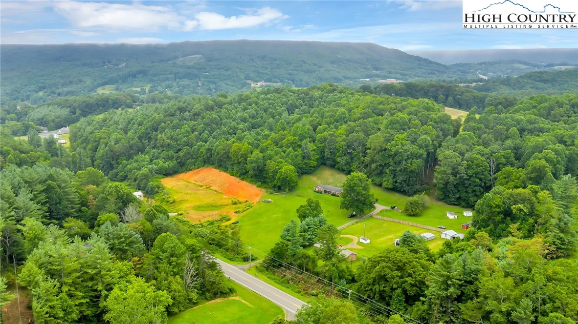 Image number 11 for the current listing